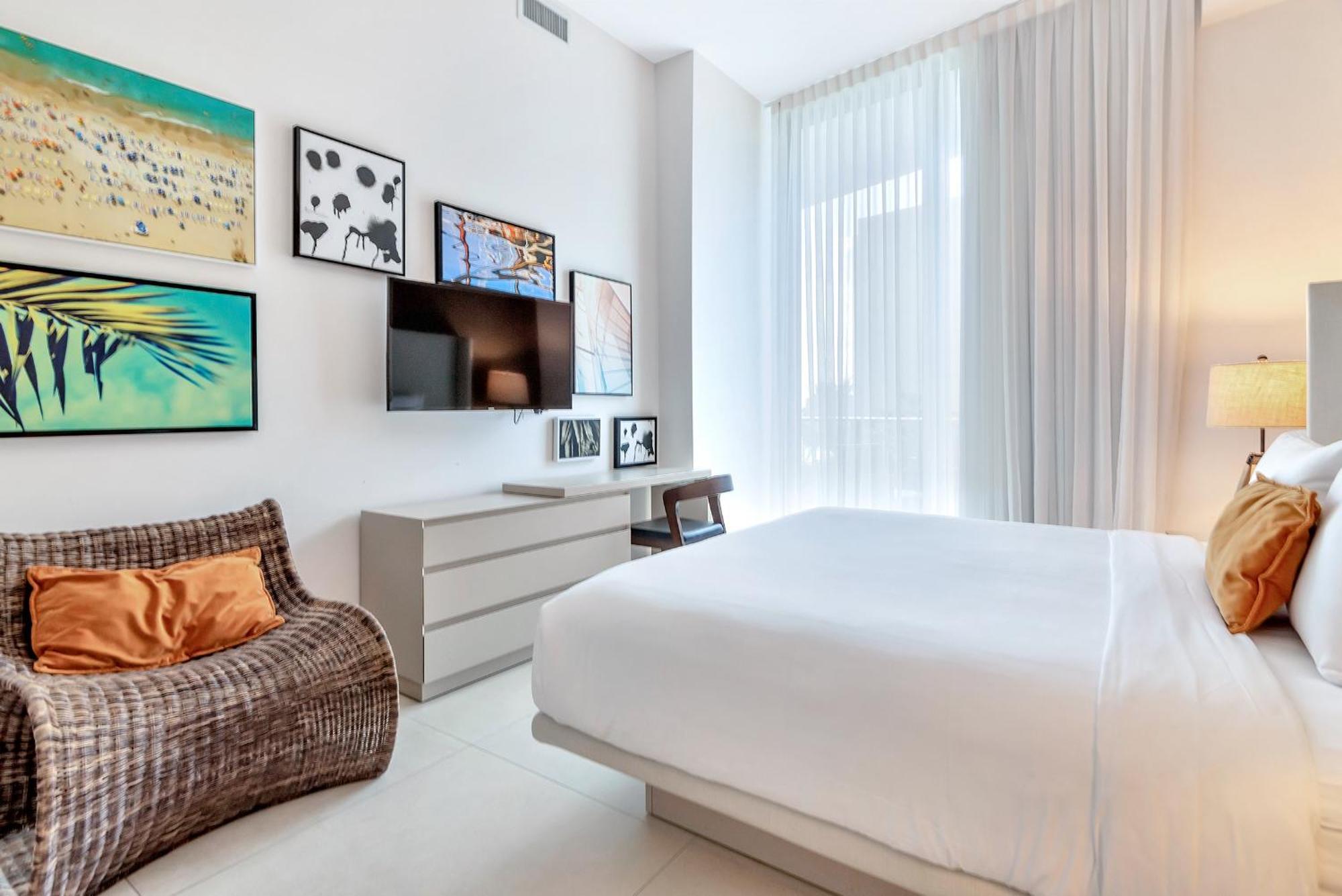 203-1Br/1Ba At The Beach Gem! Lux Amenities! Голлівуд Екстер'єр фото