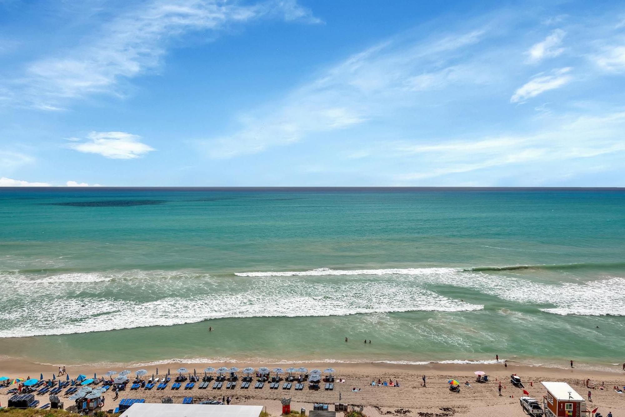 203-1Br/1Ba At The Beach Gem! Lux Amenities! Голлівуд Екстер'єр фото